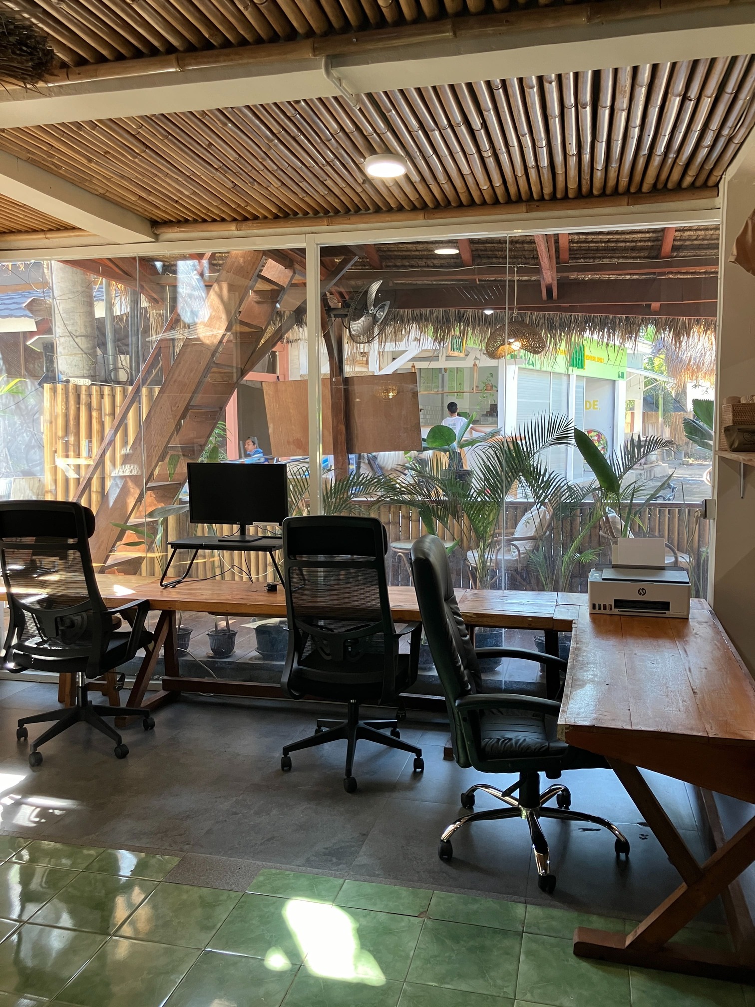 Seat Reservation at Working on Air Coworking Space