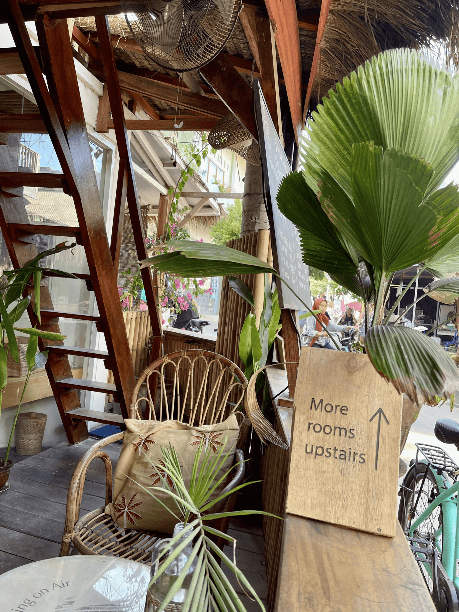 Digital nomad working at Working on Air