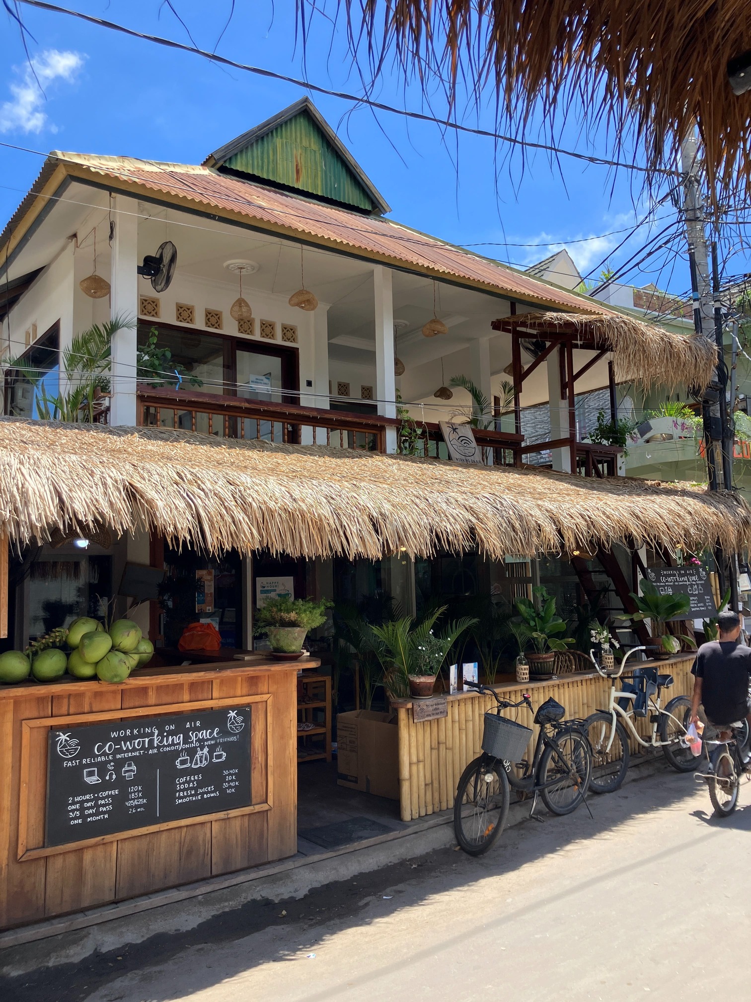 Digital nomad working at Working on Air